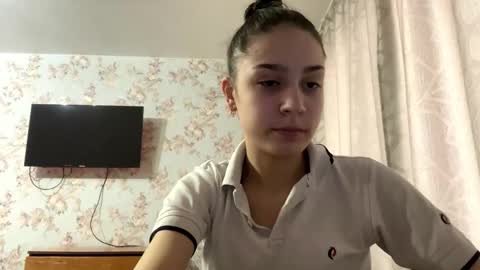 Snapshot of muibuzick chatting on February 14, 7:16 am Tia online show from February 14, 7:16 am