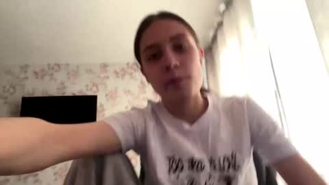 Snapshot of muibuzick chatting on March 20, 6:07 am Tia online show from March 20, 6:07 am