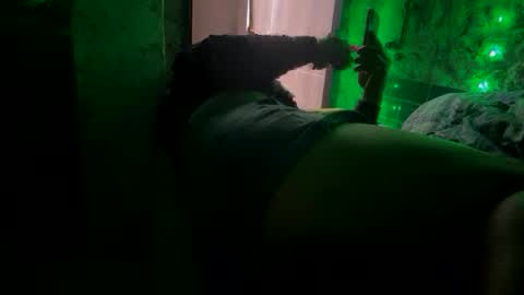 Snapshot of mujersexy0 chatting on June 8, 5:02 pm mujersexy0 online show from June 8, 5:02 pm