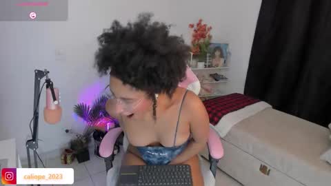 Snapshot of mulata_ch chatting on February 24, 1:25 am HEY GUYS IF YOU LIKE SEXY SHOW YOU ARE IN THE CORRECT PLACE CU WENESDAY PVT OPEN TRANSMISSION TIME 5 PM - 10 PM COLOMBIA online show from February 24, 1:25 am
