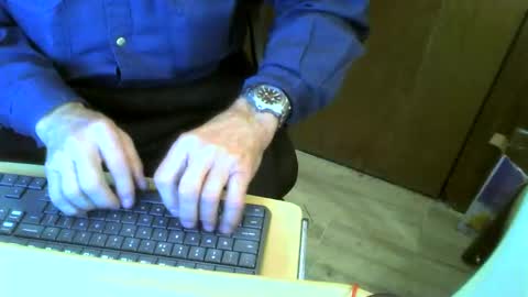 Snapshot of muller520 chatting on September 30, 3:50 pm muller520 online show from September 30, 3:50 pm