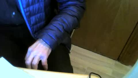 Snapshot of muller520 chatting on October 9, 5:22 pm muller520 online show from October 9, 5:22 pm