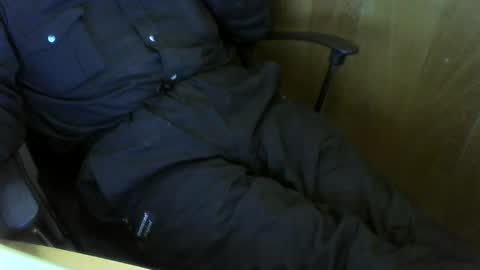 Snapshot of muller520 chatting on October 10, 5:23 pm muller520 online show from October 10, 5:23 pm