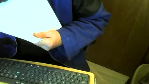 Snapshot of muller520 chatting on October 14, 3:46 pm muller520 online show from October 14, 3:46 pm