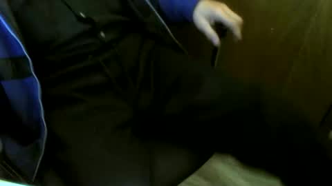 Snapshot of muller520 chatting on October 19, 5:08 am muller520 online show from October 19, 5:08 am