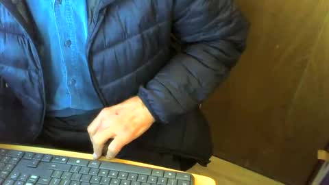 Snapshot of muller520 chatting on May 18, 4:07 am muller520 online show from May 18, 4:07 am