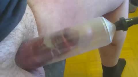 Snapshot of multiplecumandorgasm chatting on March 5, 9:05 am Juicy German Cock online show from March 5, 9:05 am