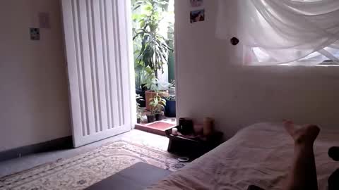   online show from March 20, 8:57 pm