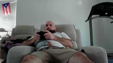 Bearded online show from March 10, 7:41 pm