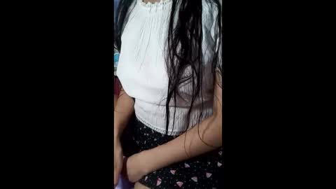 Snapshot of munieca131313 chatting on April 1, 6:36 am munieca131313 online show from April 1, 6:36 am