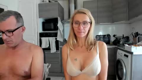 LOVELY JULIA  Peter DAY online show from November 6, 12:28 pm