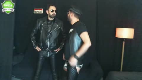 Snapshot of muratturkei chatting on December 21, 10:40 pm MasterBros online show from December 21, 10:40 pm