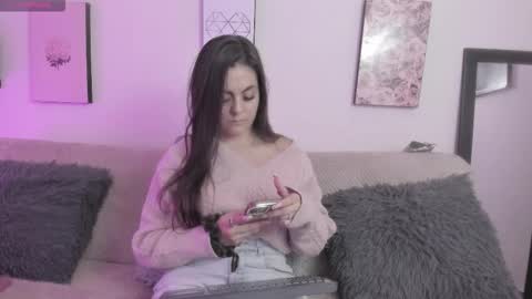 Snapshot of muriell_69 chatting on October 23, 7:12 pm muriell_69 online show from October 23, 7:12 pm