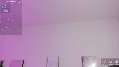 Snapshot of muriell_69 chatting on October 29, 7:48 pm muriell_69 online show from October 29, 7:48 pm