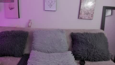 Snapshot of muriell_69 chatting on November 20, 8:30 pm muriell_69 online show from November 20, 8:30 pm