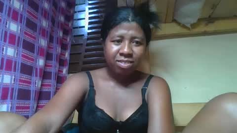 murielleee online show from March 15, 11:11 pm