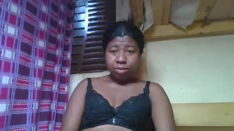 murielleee online show from March 16, 5:44 am