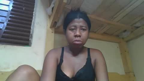 murielleee online show from March 19, 5:11 am