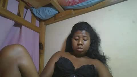 murielleee online show from March 26, 8:47 pm