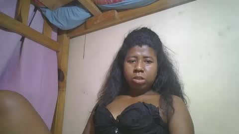 murielleee online show from March 27, 8:26 am