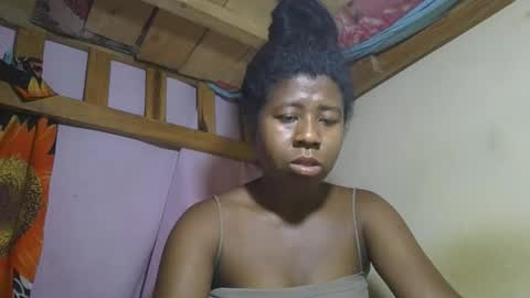 murielleee online show from April 3, 11:08 am