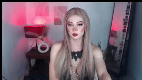 Snapshot of murphy_bitches chatting on October 21, 4:51 pm MURPHY online show from October 21, 4:51 pm