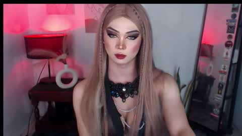 Snapshot of murphy_bitches chatting on October 22, 5:56 pm MURPHY online show from October 22, 5:56 pm