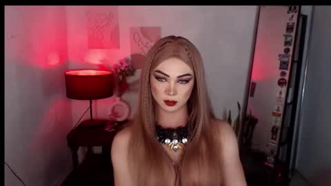 Snapshot of murphy_bitches chatting on October 31, 5:03 pm MURPHY online show from October 31, 5:03 pm