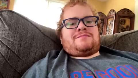 Snapshot of murtyg chatting on February 22, 7:47 pm murtyg online show from February 22, 7:47 pm