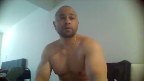 Cool Traveler online show from May 18, 7:52 pm