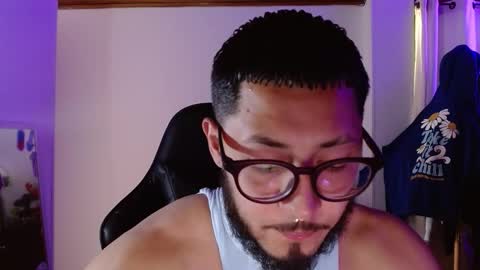 David Big online show from December 15, 6:45 pm