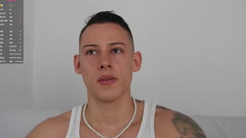 muscle_king_cum online show from February 12, 3:40 pm