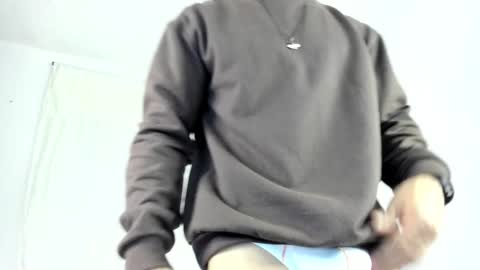 Snapshot of muscle_man07 chatting on December 1, 2:55 pm Muscle Man online show from December 1, 2:55 pm