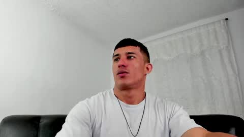 Muscle Man online show from May 18, 4:02 pm