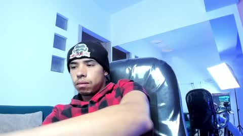 muscle scott online show from April 2, 1:42 pm