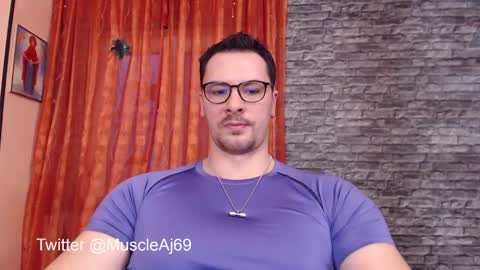 Snapshot of muscleaj69 chatting on January 12, 2:52 pm AJ online show from January 12, 2:52 pm