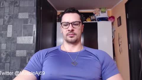 Snapshot of muscleaj69 chatting on February 17, 12:59 pm AJ online show from February 17, 12:59 pm