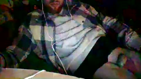 Snapshot of musclebabu chatting on January 3, 2:10 am musclebabu online show from January 3, 2:10 am