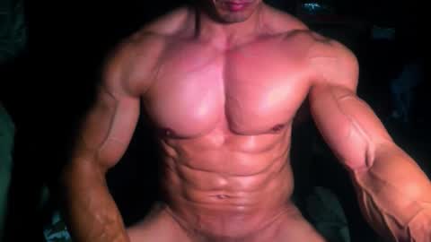 Snapshot of musclebredon chatting on November 9, 7:56 pm BRENDON online show from November 9, 7:56 pm