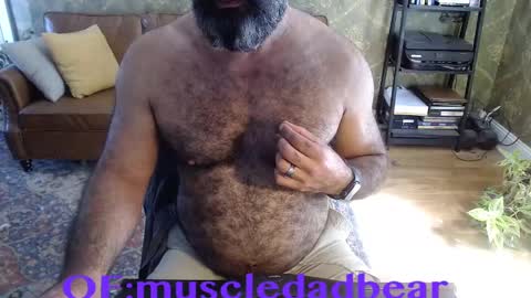 Snapshot of muscledadbear chatting on September 9, 3:00 pm Jordan El Din online show from September 9, 3:00 pm