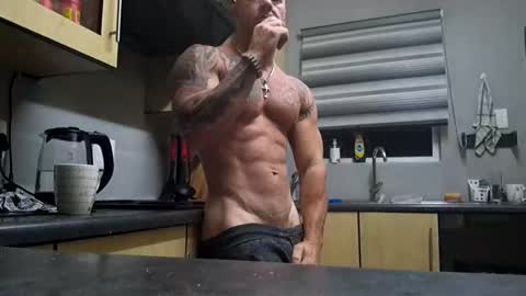 Snapshot of muscledaddy69s chatting on March 22, 3:32 am muscledaddy69s online show from March 22, 3:32 am