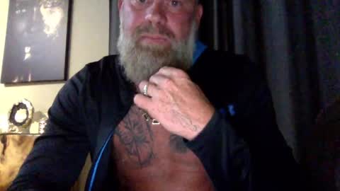 muscledick40 online show from September 11, 2:55 am