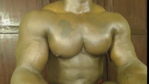 musclegod23 online show from November 7, 10:04 am
