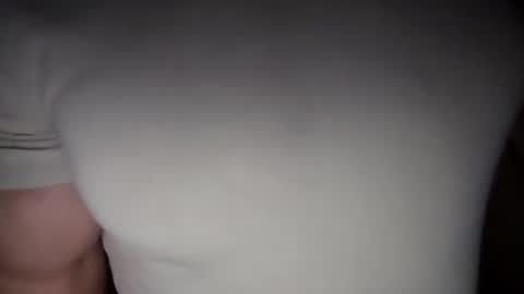 Snapshot of musclehair3 chatting on December 21, 6:44 pm musclehair3 online show from December 21, 6:44 pm
