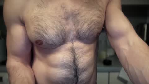 Snapshot of musclehair3 chatting on December 29, 11:39 pm musclehair3 online show from December 29, 11:39 pm