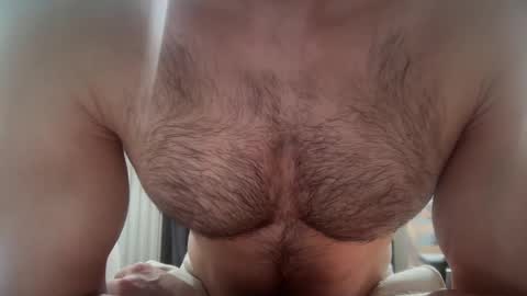 Snapshot of musclehair3 chatting on February 10, 9:25 am musclehair3 online show from February 10, 9:25 am