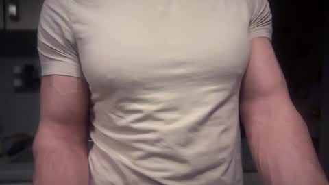 Snapshot of musclehair3 chatting on February 12, 7:13 pm musclehair3 online show from February 12, 7:13 pm
