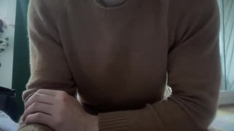 Snapshot of musclehair3 chatting on February 17, 7:58 am musclehair3 online show from February 17, 7:58 am