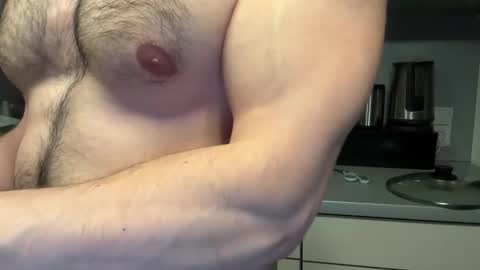 musclehair3 online show from May 11, 8:28 pm