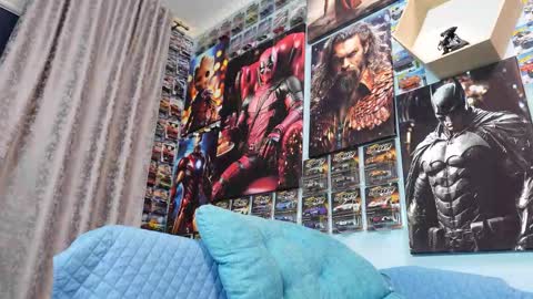 Chris online show from February 26, 6:40 pm